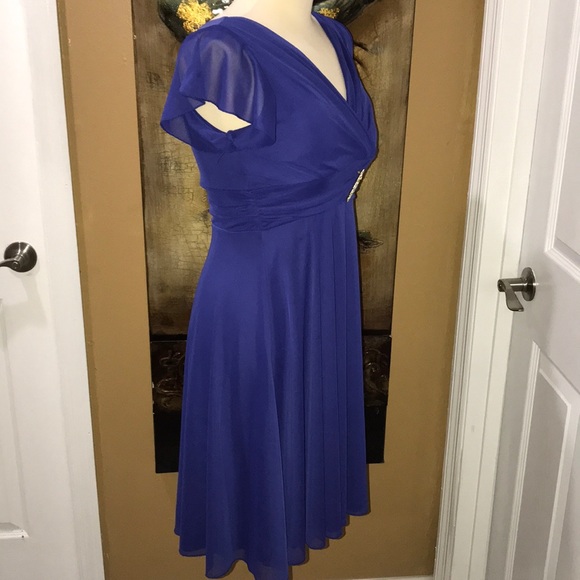 CAPRICHO dress size small - Picture 2 of 5